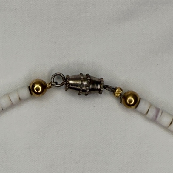 Vintage Heishe Aventurine and Quartz stone and brass necklace 17.5 inches - Picture 4 of 13